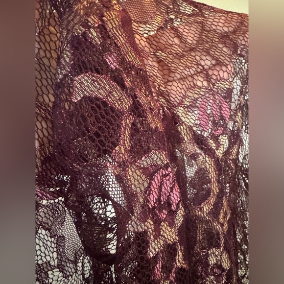 Bebe Y2K Women's Floral Sheer Lace Ruffled Blouse w/ Gold, Wine & Deep Pink Hues - Picture 7 of 16